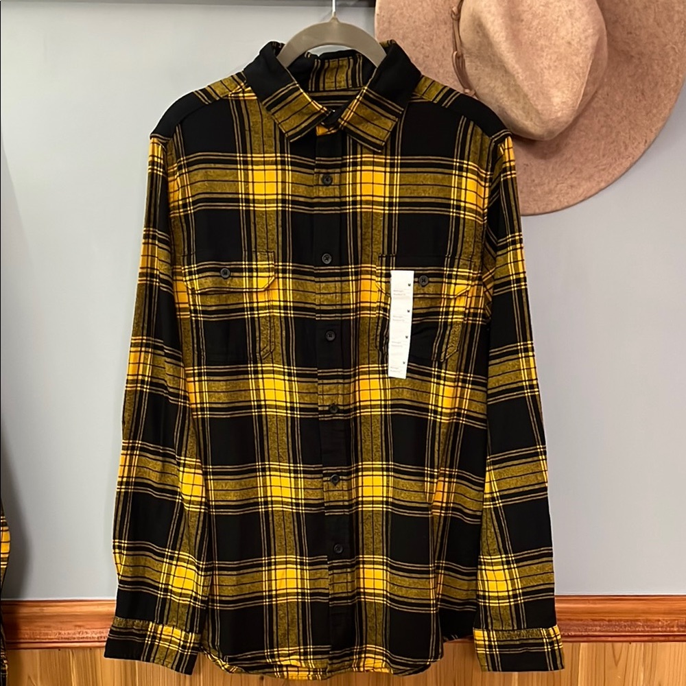 Men's Black and Mustard Plaid Flannel Shirt
